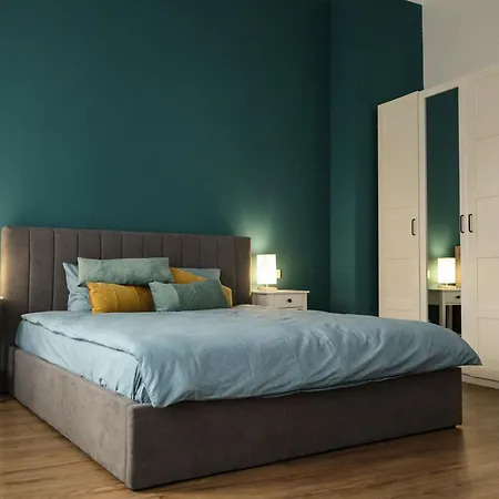 Hirooms Apartment *