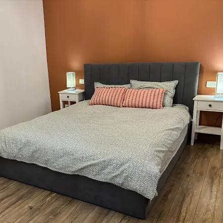 Hirooms Apartment *